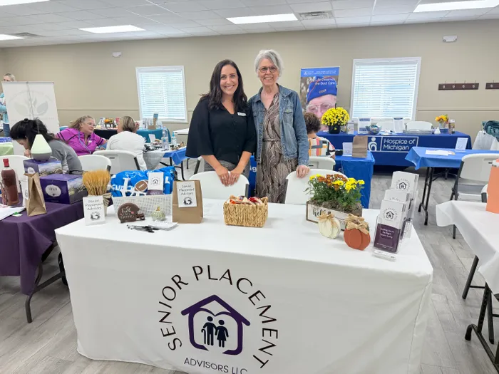 CustomBannersNow.Com - Custom Rectangle Table Covers