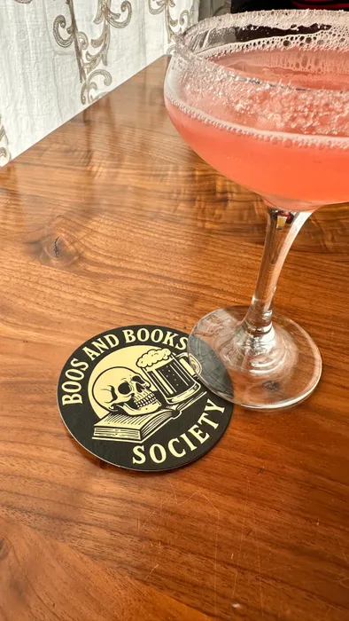 CustomBannersNow.Com - Paper Coasters