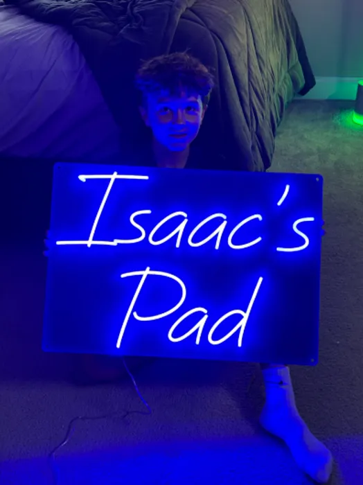 CustomBannersNow.Com - Custom Neon Sign