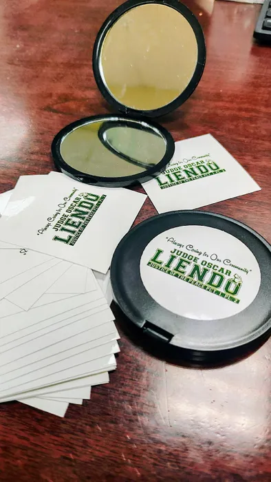 CustomBannersNow.Com - Circle Stickers