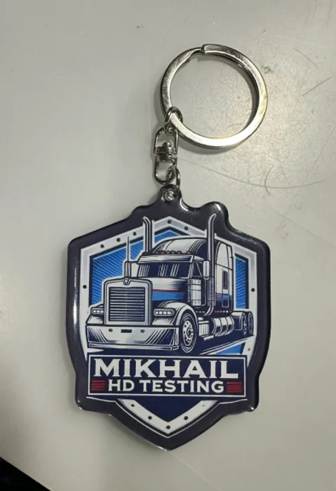 CustomBannersNow.Com - Acrylic Keychain