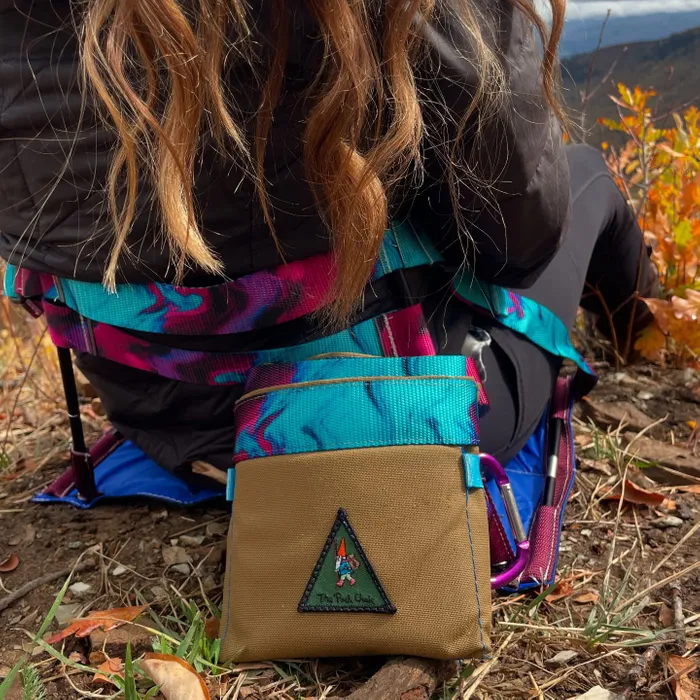 CustomBannersNow.Com - Embroidered Patches