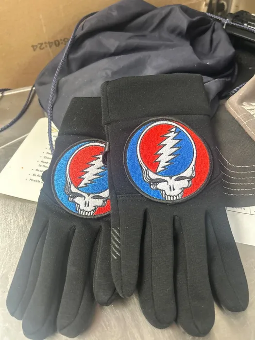 CustomBannersNow.Com - Embroidered Patches