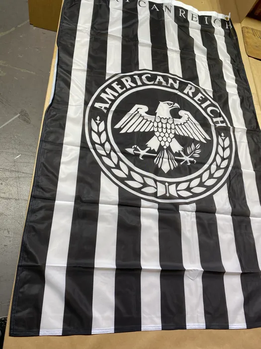 CustomBannersNow.Com - Rectangle Flag