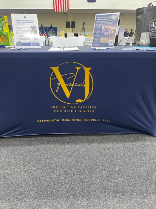 CustomBannersNow.Com - Custom Rectangle Table Covers