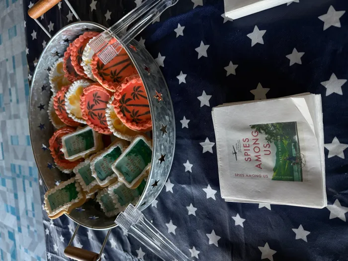 CustomBannersNow.Com - Custom Paper Beverage Napkin