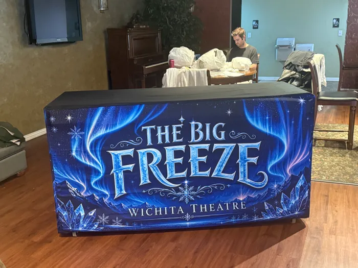 CustomBannersNow.Com - Custom Rectangle Table Covers