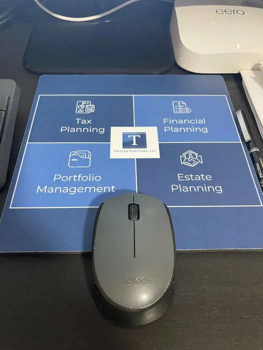 CustomBannersNow.Com - Custom Square Mouse Pad