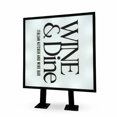 Square - Custom Banners Now