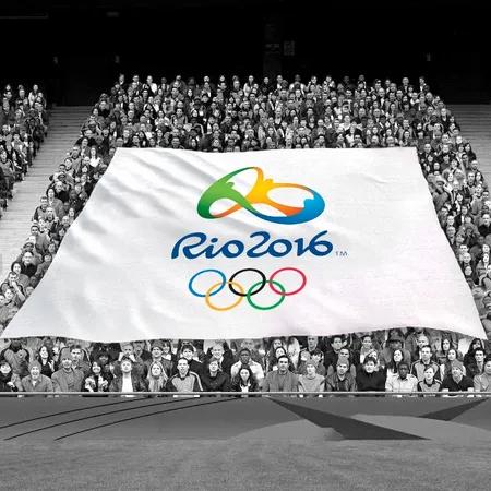 Crowd Flag - Custom Banners Now