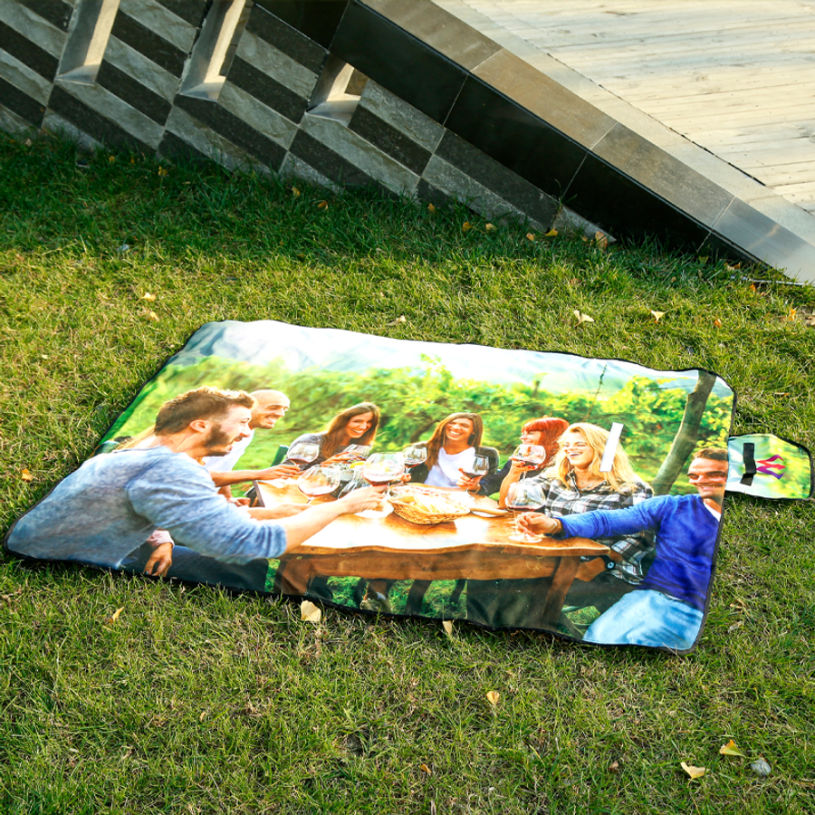 Picnic Blanket - Custom Banners Now
